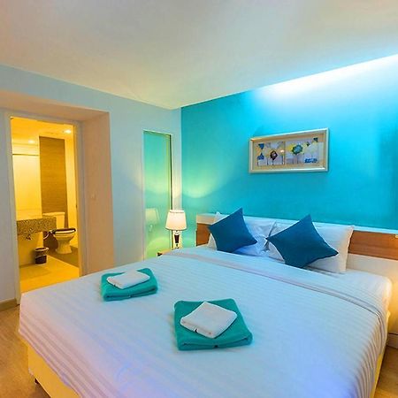 Hotel By Dee At Jomtien Esterno foto