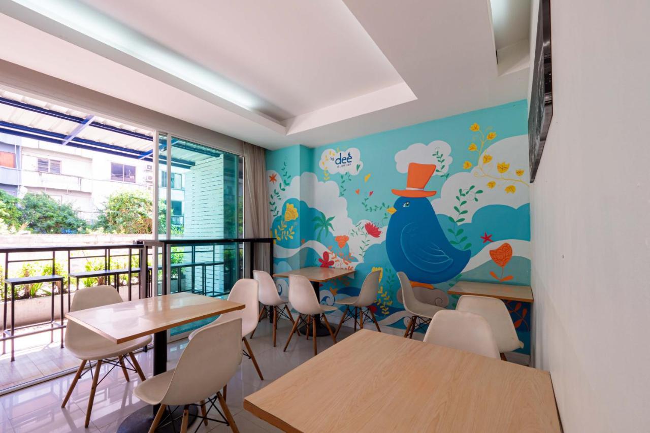 Hotel By Dee At Jomtien Esterno foto