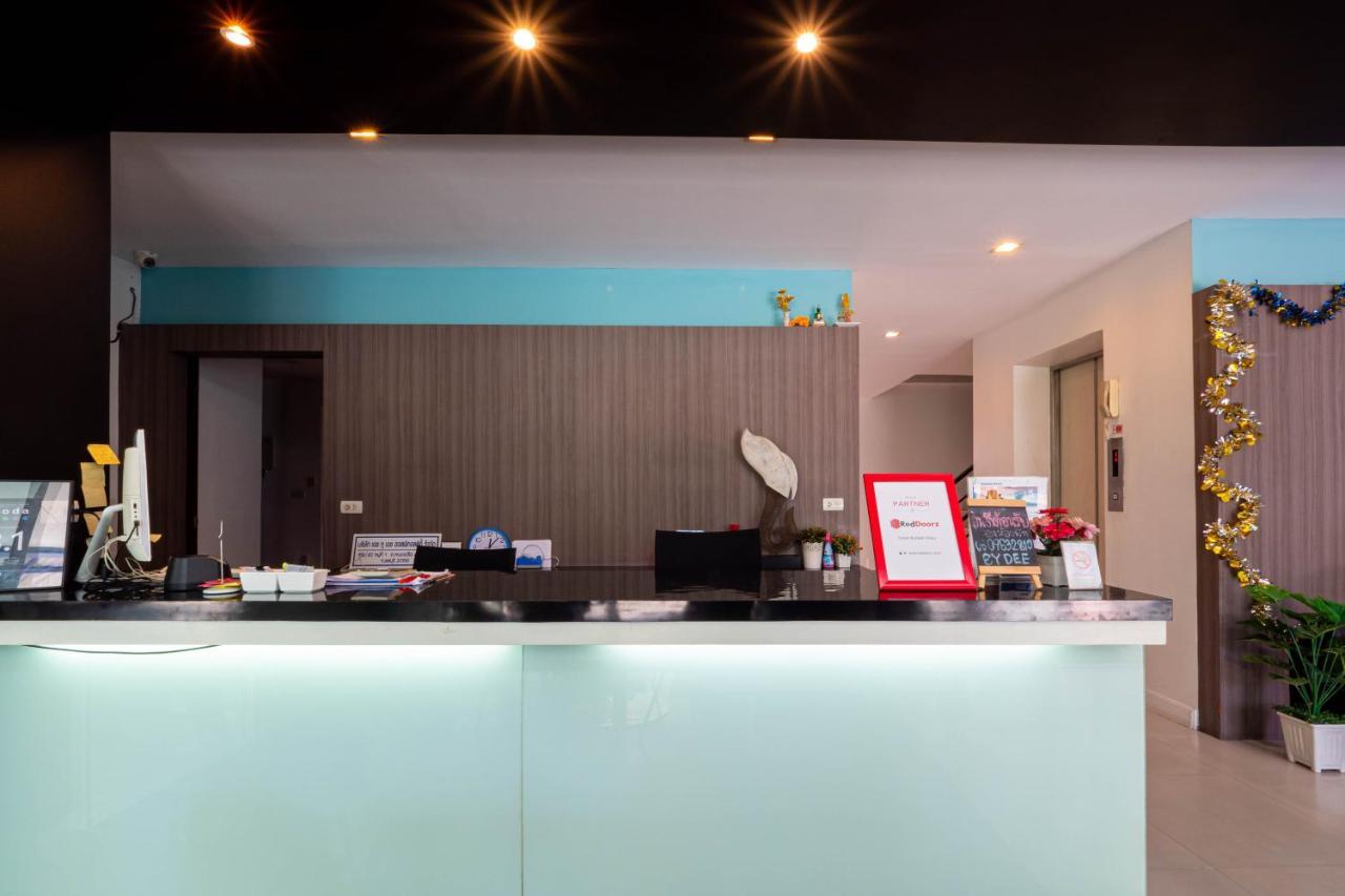 Hotel By Dee At Jomtien Esterno foto